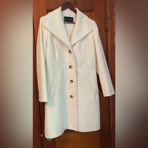 Gorgeous Winter White Wool Coat